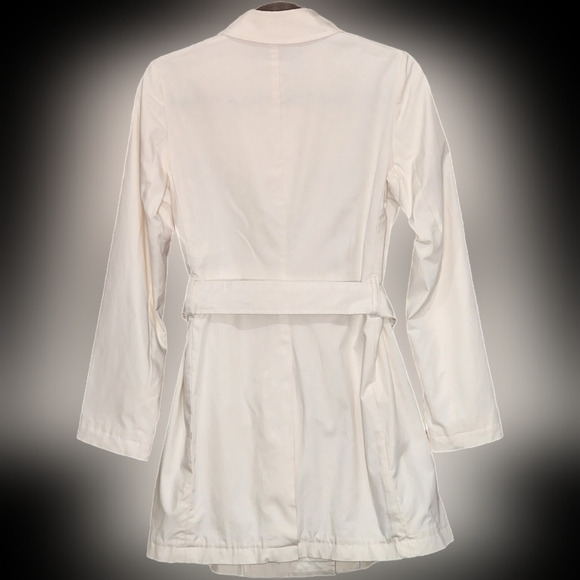 Banana Republic Trench Coat - Picture 10 of 15